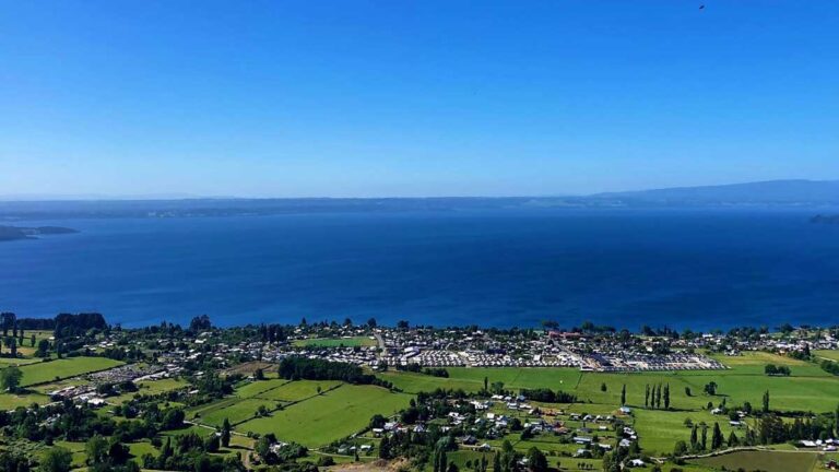Los Encantos del Lago Ranco: Panoramas en Futrono, Río Bueno y Playa Coique